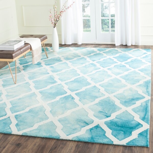 Safavieh Handmade Dip Dye Watercolor Vintage Turquoise/ Ivory Wool Rug - 9' x 12'