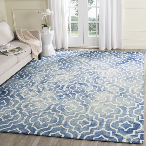 Safavieh Handmade Dip Dye Watercolor Vintage Blue/ Ivory Wool Rug - 9' x 12'