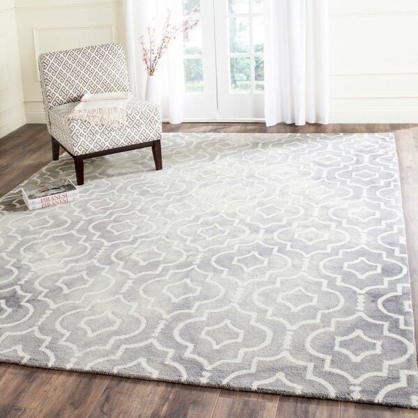 Safavieh Handmade Dip Dye Watercolor Vintage Grey/ Ivory Wool Rug - 9' x 12'