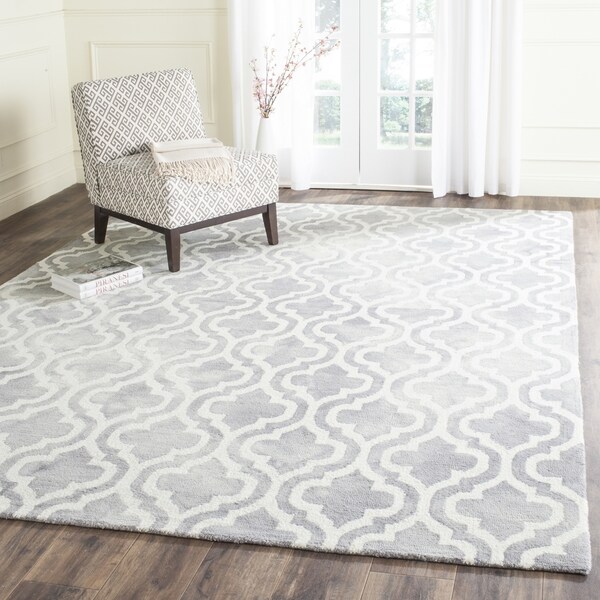 Safavieh Handmade Dip Dye Watercolor Vintage Grey/ Ivory Wool Rug (9' x 12')