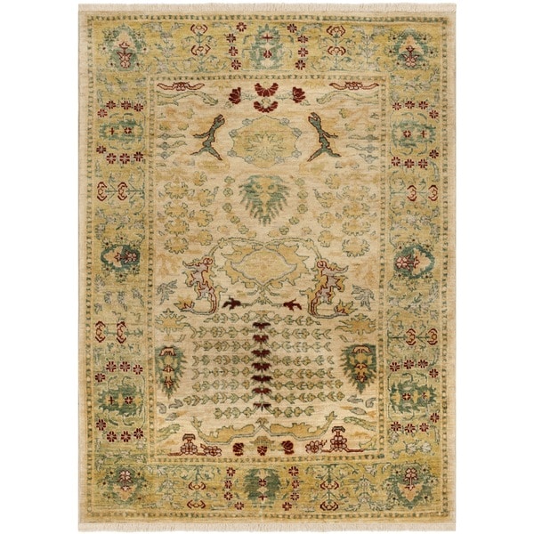 Safavieh Hand-knotted Peshawar Vegetable Dye Ivory/ Gold Wool Rug - 8' x 10'