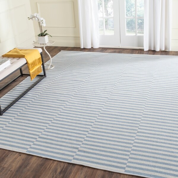 Shop Safavieh HandWoven Montauk Ivory/ Light Blue Cotton Rug 8' x 10' On Sale Free