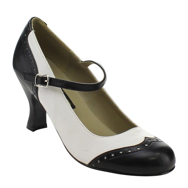 spectator pumps low heel