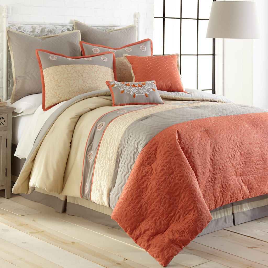 Amraupur Overseas Zarine 8-Piece Embroidered Comforter Set