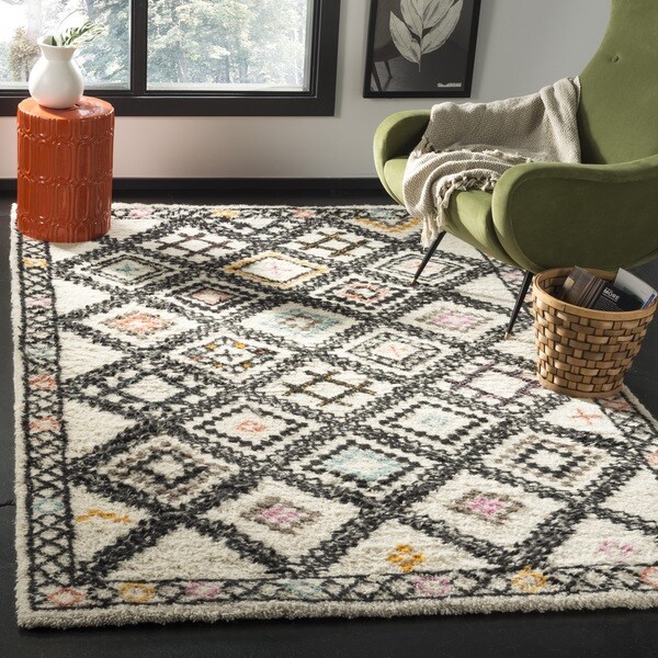 Safavieh Handmade Kenya Natural/ Multi Wool Rug - 8' x 10'