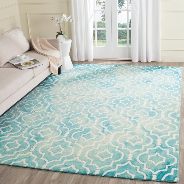 Safavieh Handmade Dip Dye Watercolor Vintage Turquoise/ Ivory Wool Rug - 8' x 10'