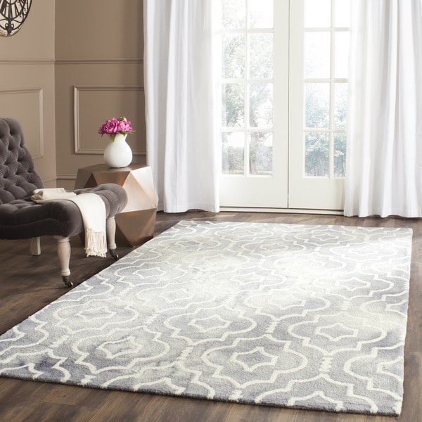 Safavieh Handmade Dip Dye Grey/ Ivory Wool Rug (8 x 10)  