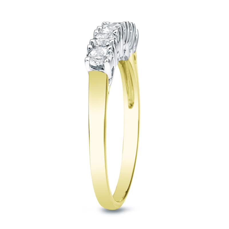 Auriya 14k Two-Tone Gold 1/2ctw 5-Stone Diamond Wedding Band