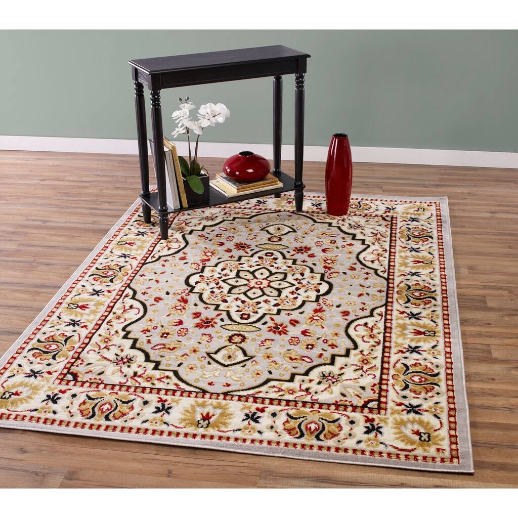Traditional Persian Medallion Area Rug (7'10 x 9'10)