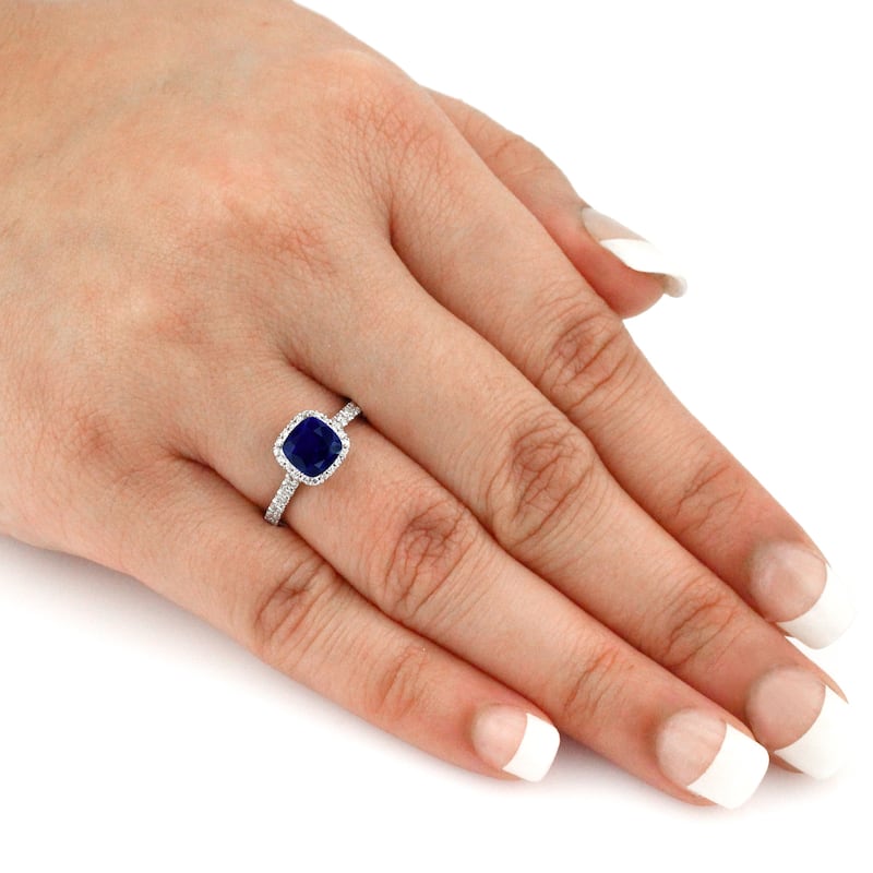 Auriya 14k Gold 3/4ct Cushion-cut Blue Sapphire and Diamond Halo Engagement Ring 3/4cttw (H-I, SI1-SI2)