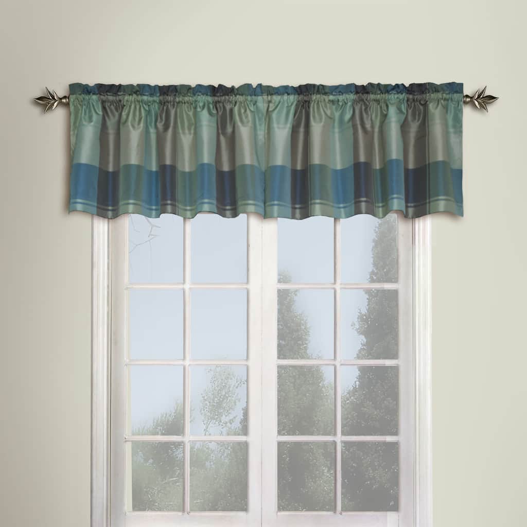 Luxury Collection Plaid Light-Filtering Straight Valance - 18 Inch - 18 Inch