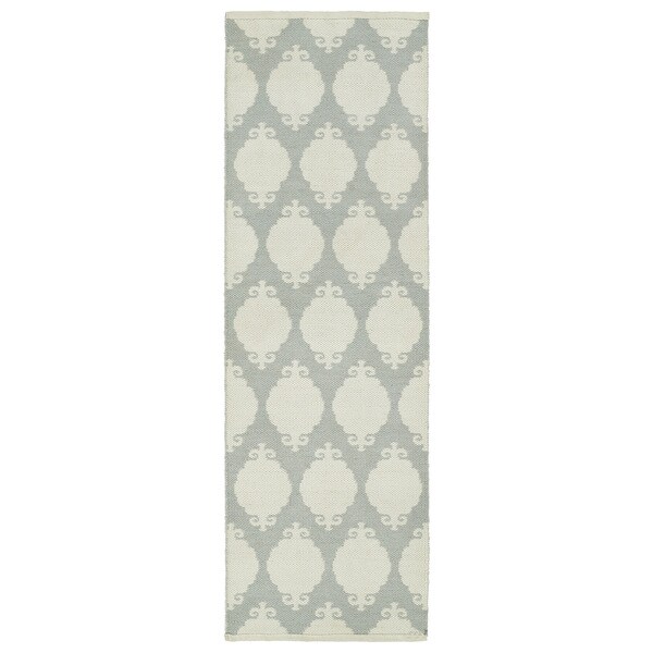 Shop Indoor/Outdoor Laguna Grey Medallions FlatWeave Rug 2' x 6