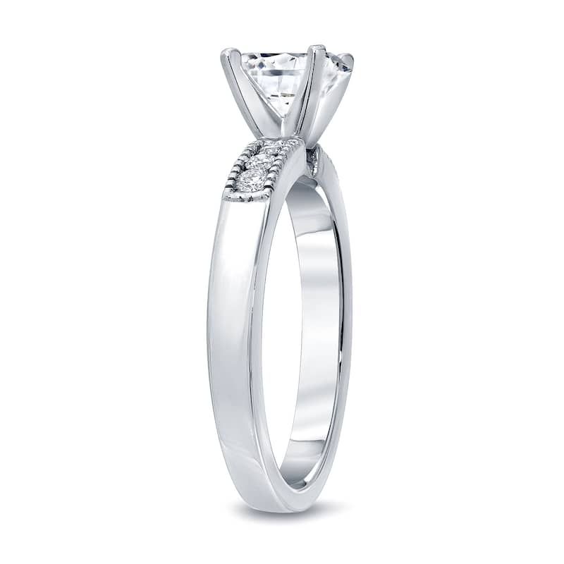 Auriya 14k Gold Round 1/2ctw Diamond Engagement Ring