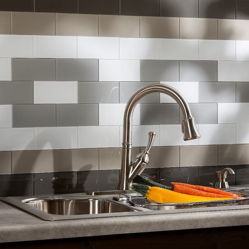Aspect Glass 3x6-inch Tile in Frost (8-pack)