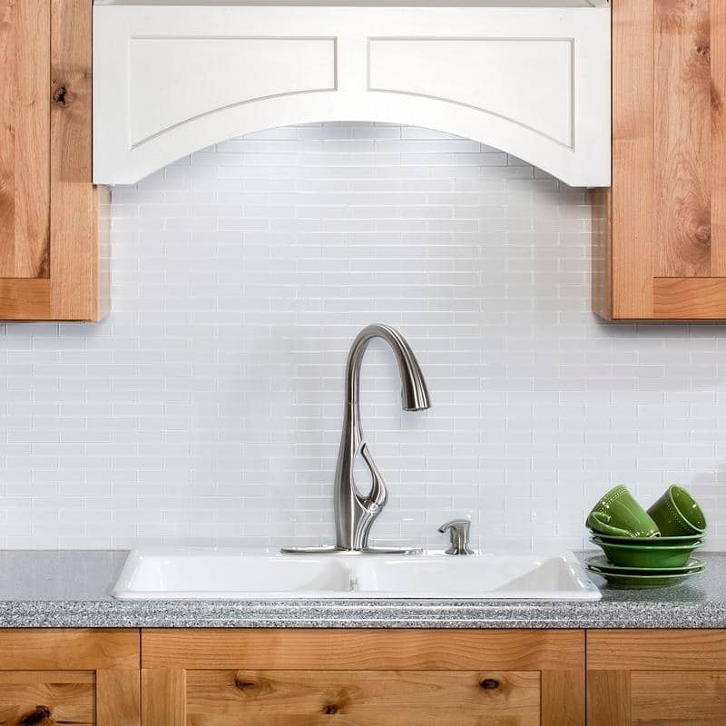 Aspect Glass 12x4-inch Matted Subway Tile in Frost Peel & Stick Tiles (3-pack)