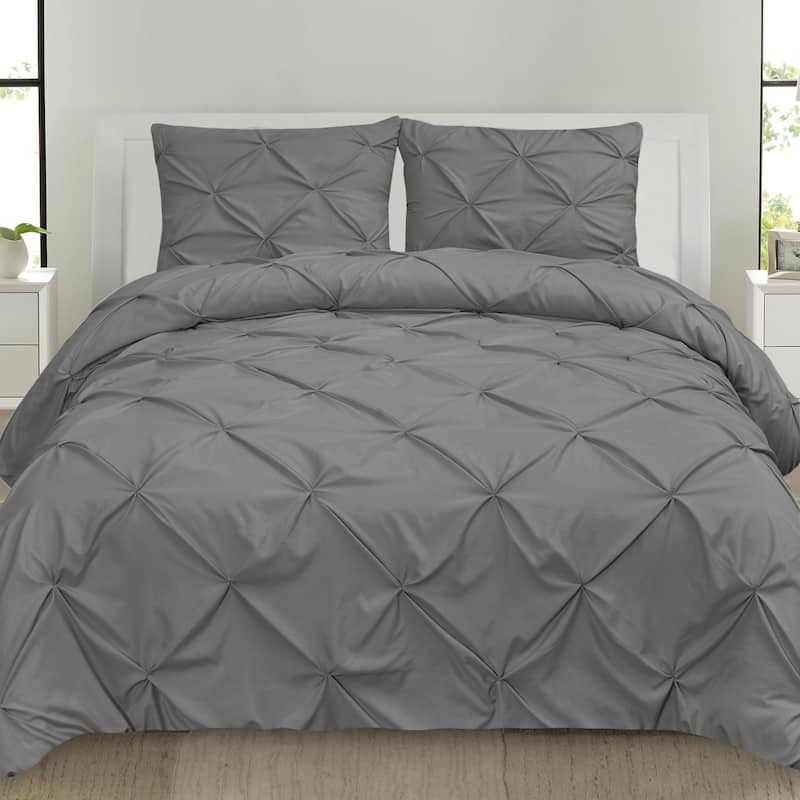 Classic and Chic Pintuck Pinch Pleated 3-piece Comforter Set - Grey - Queen