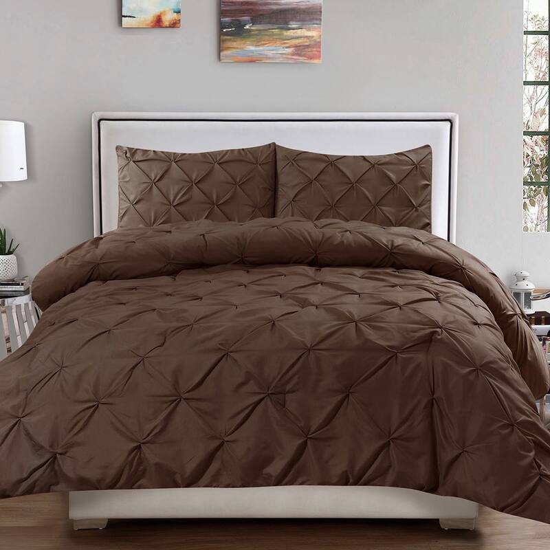 Sweet Home Collection 3 Piece Classic Pintuck Pinch Pleated Comforter Set