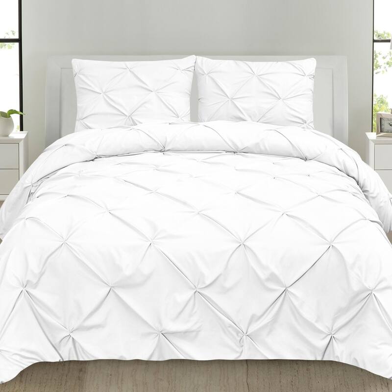 Sweet Home Collection 3 Piece Classic Pintuck Pinch Pleated Comforter Set