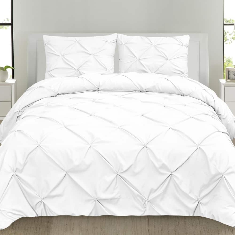 Sweet Home Collection 3 Piece Classic Pintuck Pinch Pleated Comforter Set
