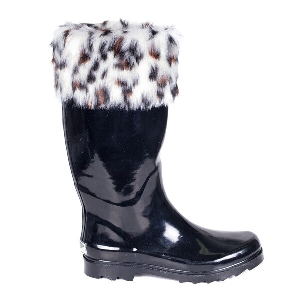 rubber boots with fur