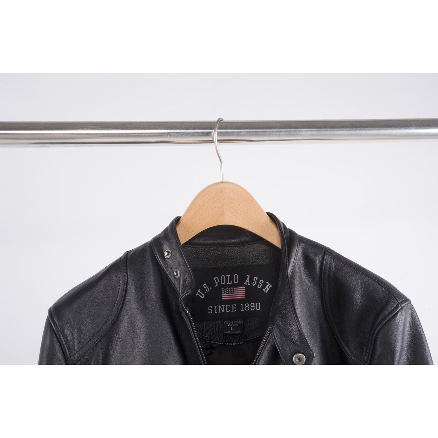 men's coat hangers