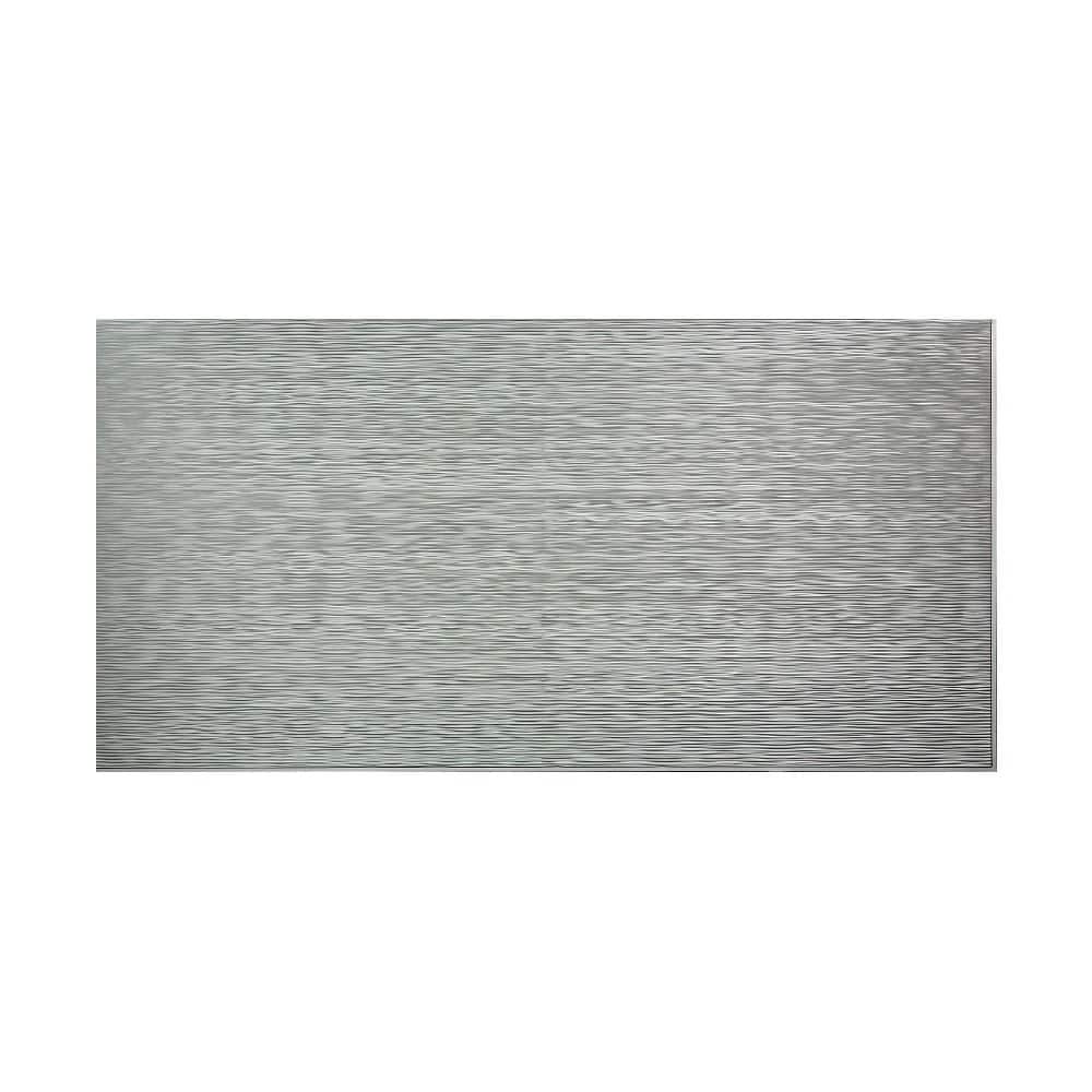 FASÄDE Ripple Horizontal 4-foot x 8-foot PVC Wall Panel in Argent Silver