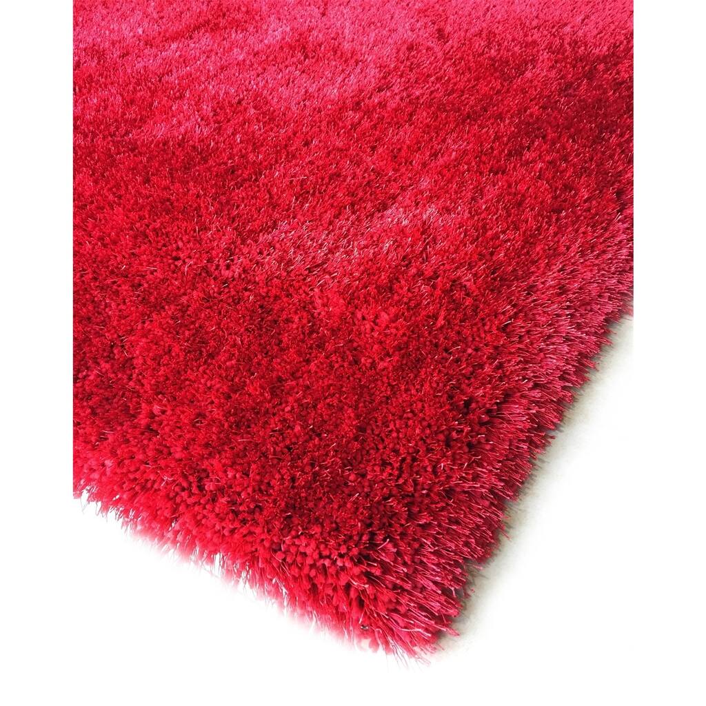 Handmade Red Shag Area Rug - 5' x 7'