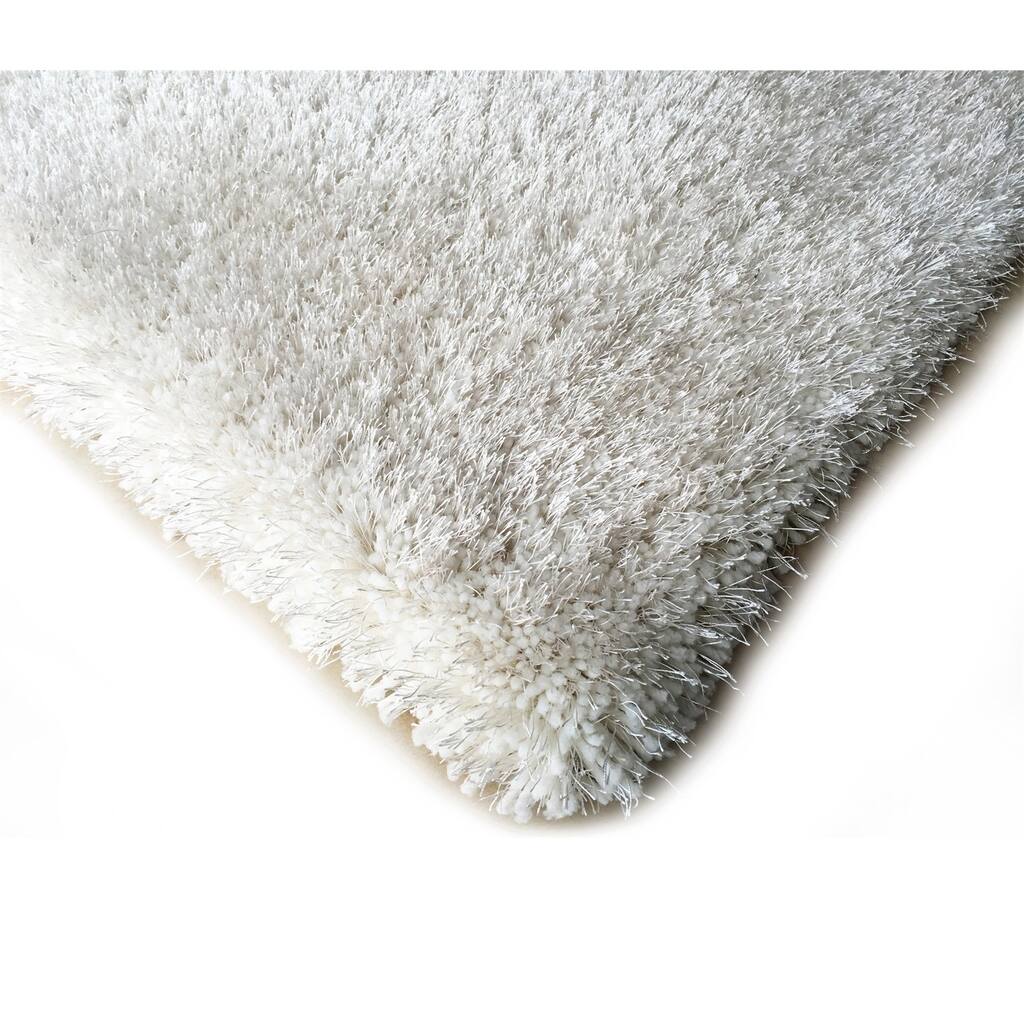Handmade Off-white Shag Area Rug (5' x 7') - 5' x 7'