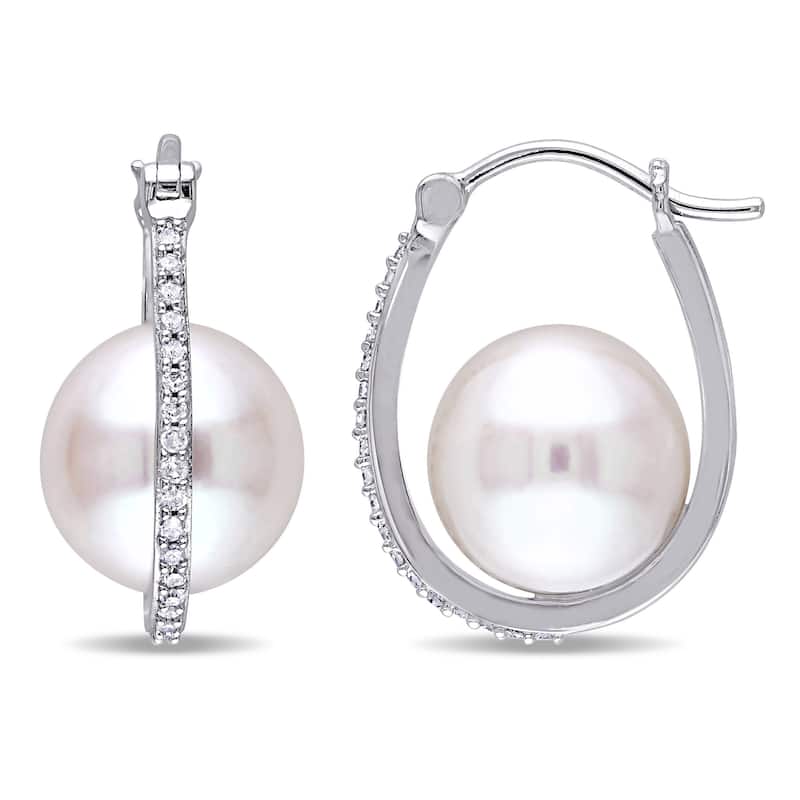 Miadora 10k White Gold Cultured Freshwater Pearl and 1/6ct TDW Diamond Dangle Earrings (G-H, I2-I3)(9.5-10 mm)
