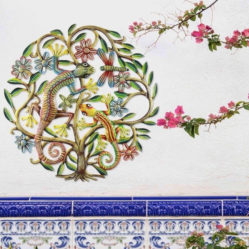Handmade 24-Inch Painted Tree of Life with Geckos Metal Wall Art (Haiti)