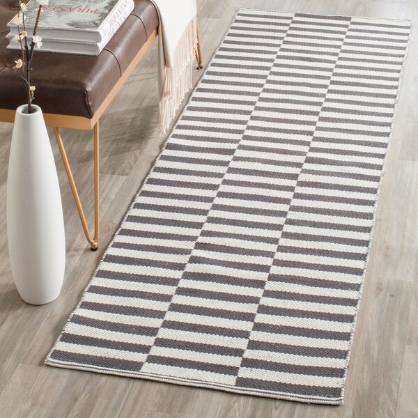 Safavieh Hand-Woven Montauk Ivory/ Grey Cotton Rug - 2'3 x 7'