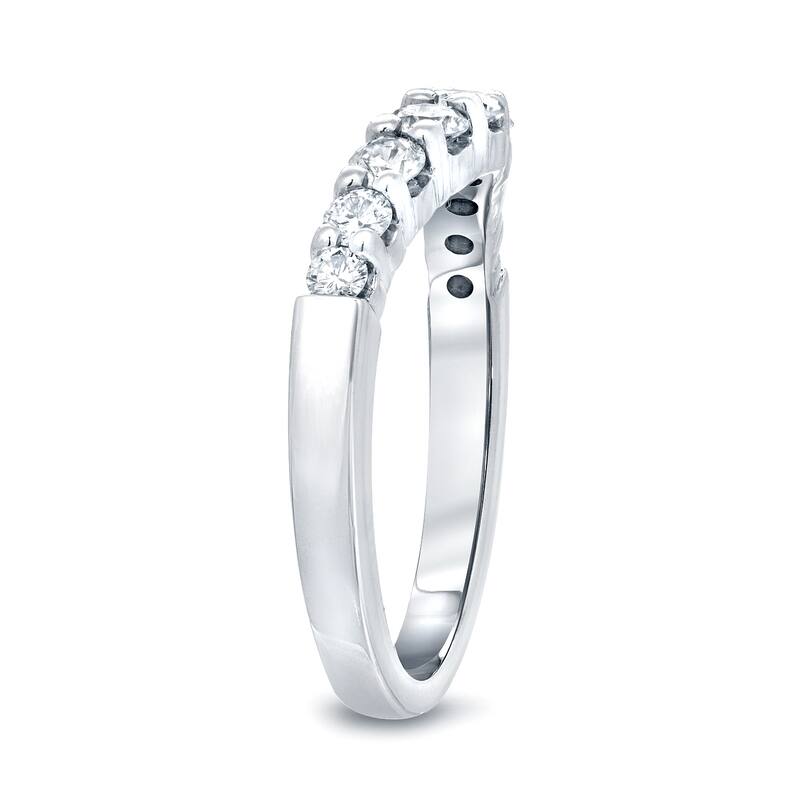 Auriya 14k Gold 3/5ctw Curved Diamond Wedding Band