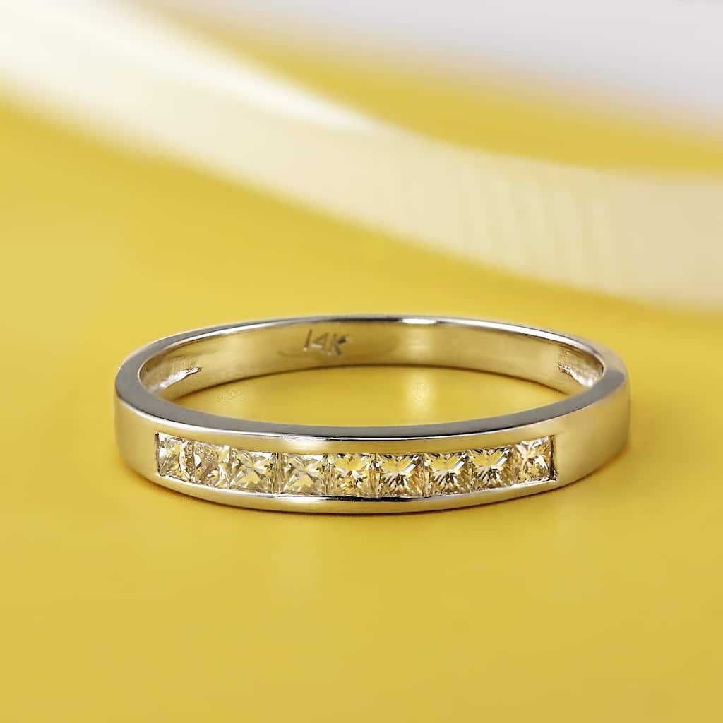 Auriya 14k Gold 1/5ctw Princess Cut Diamond Channel Wedding Band