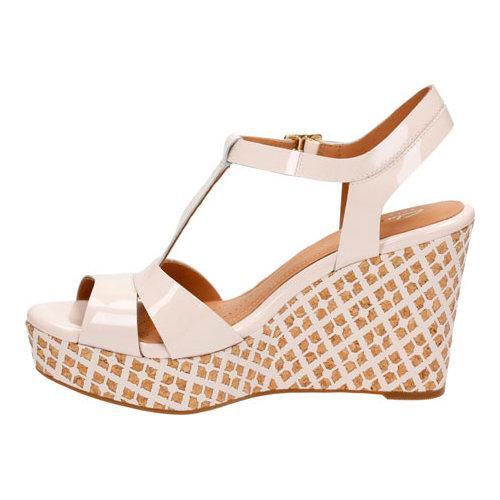 clarks sandals nude