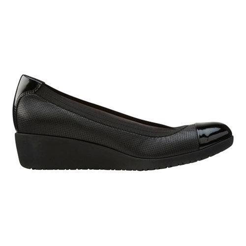 pointed toe leather boots