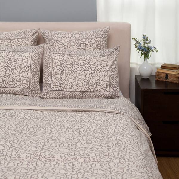Shop Handmade Chain Pattern Taupe King Duvet Set India On Sale