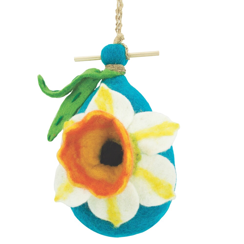 Top 10 DIY Felt Ball Crafts - The Yellow Birdhouse