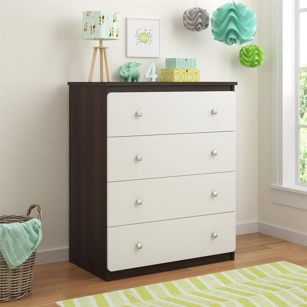Ameriwood Home Willow Lake 4-drawer Dresser by Cosco