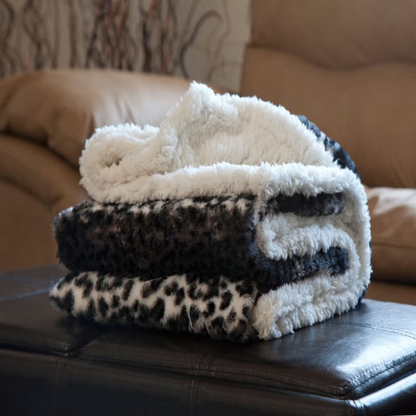 Sherpa best sale bed throw