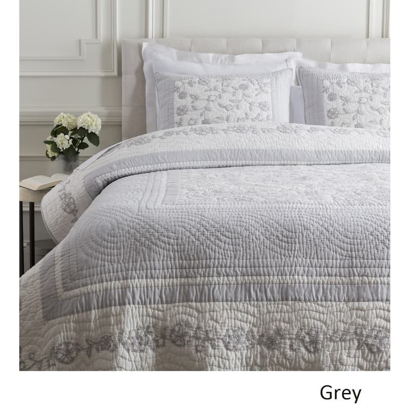 Tucker Embroidered Floral Cotton/Linen Quilt - Twin