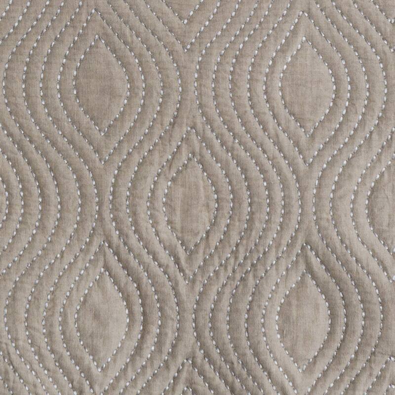 Connie Solid Color Linen Quilt