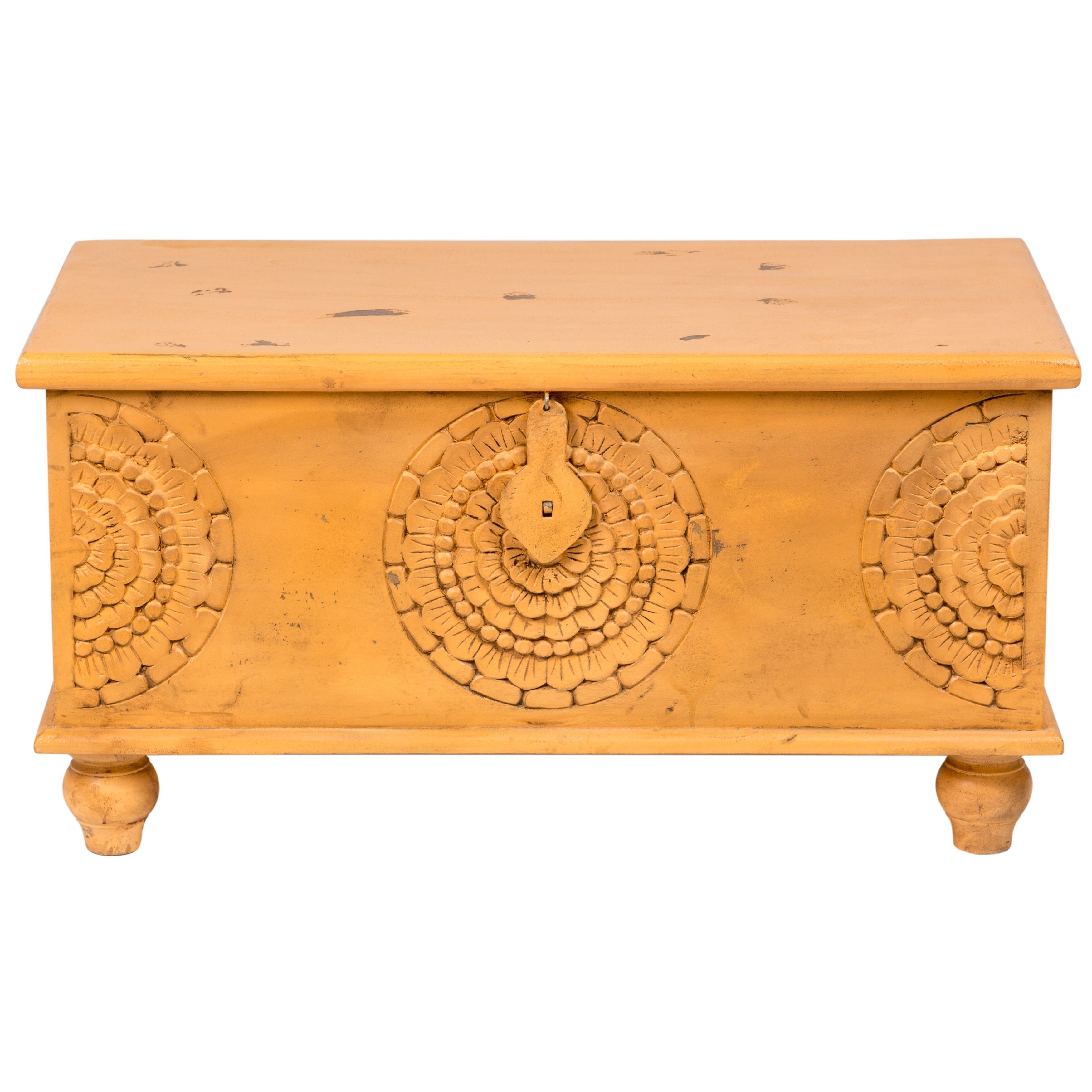 Handmade Leela Yellow Medallion Coffee Table Trunk 18 X 35 India Handmade Leela Yellow Medallion Coffee Table Trunk 18 X 35 India
