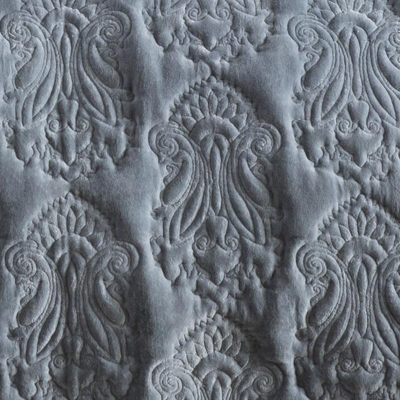 Allman Solid Medallion Cotton Quilt