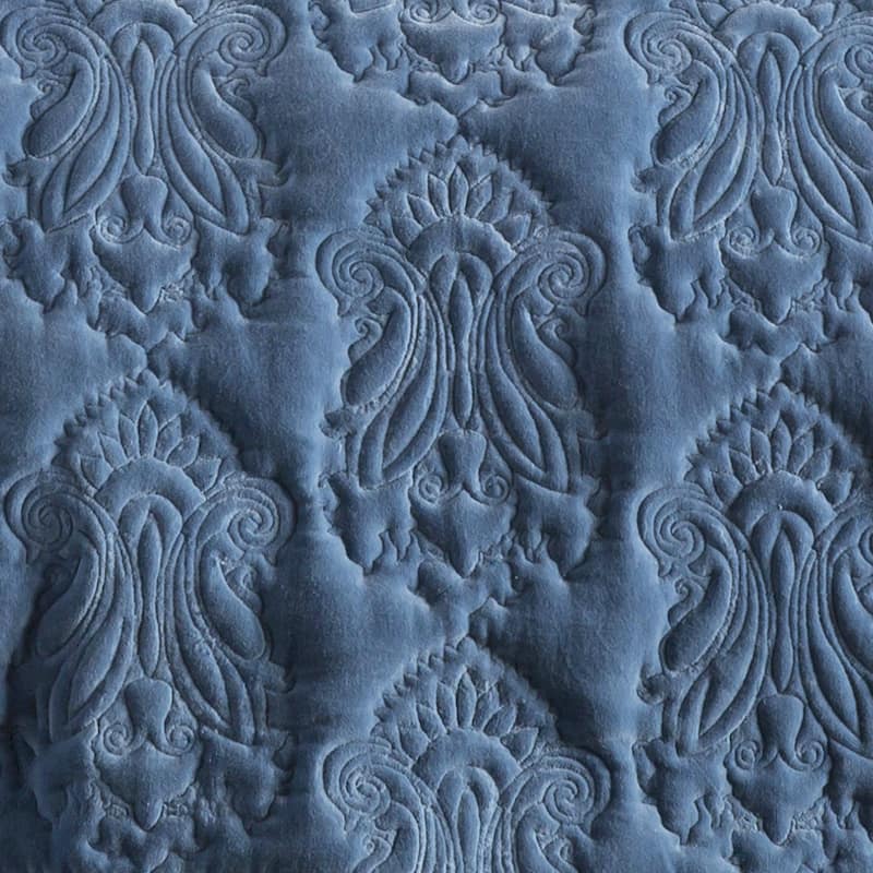 Allman Solid Medallion Cotton Quilt