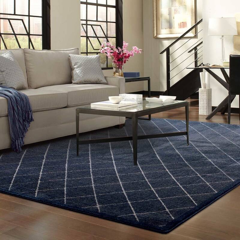 Vista Home Easton Diamond Trellis Heathered Area Rug