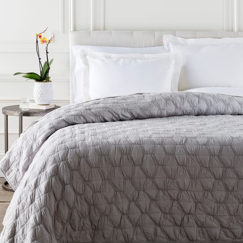 Claire Gathered Cotton Quilt