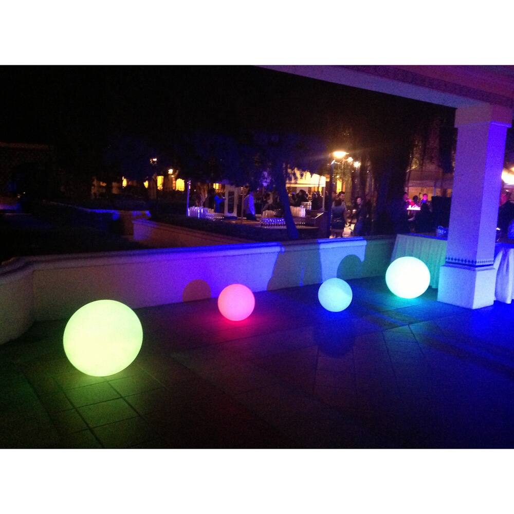LED Globe Ball