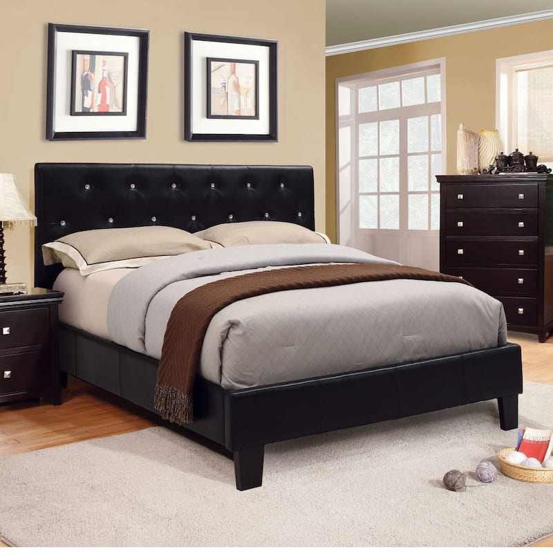 Furniture of America Mircella Tufted Leatherette Platform Bed
