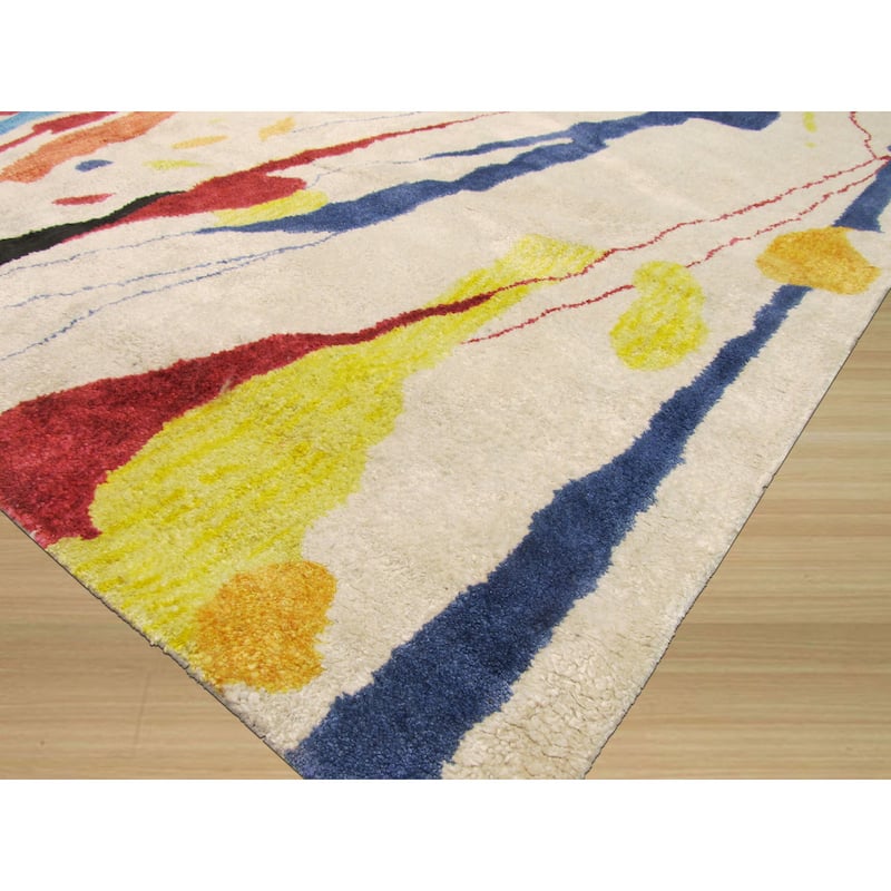 Hand-tufted Viscose Ivory Contemporary Abstract Bamboo Picaso Rug - 7'9" x 9'9"