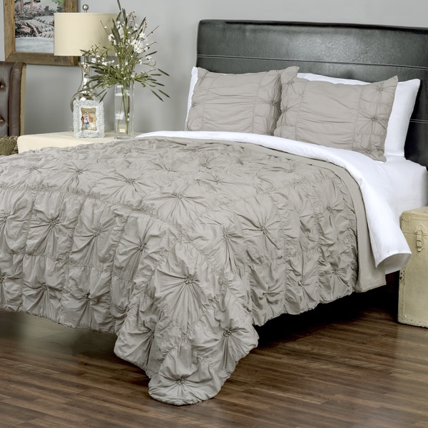 Sweet Dreams Grey Hand-Knotted Twist 3-piece Quilt Set by Arden Loft